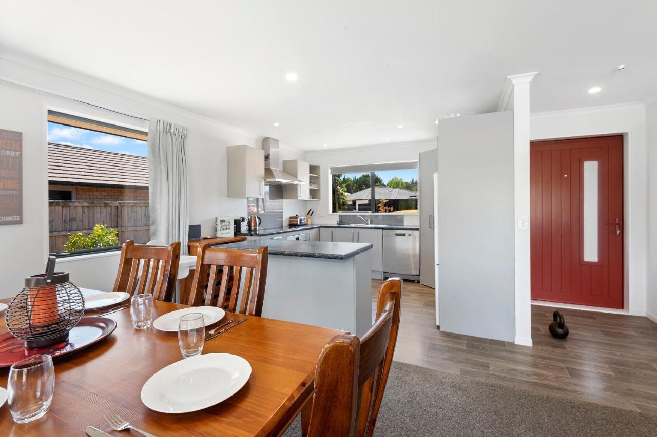 The Waterfront Ruakaka - Ruakaka Holiday Home Luaran gambar